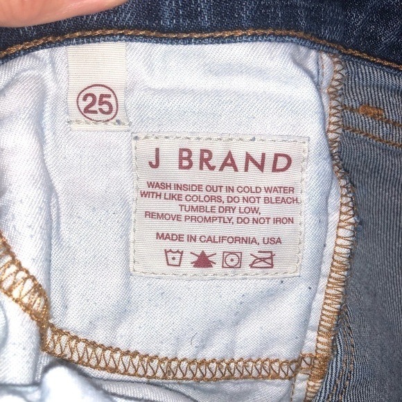 J Brand Pencil Slim Stretch Jeans in Ink Dark Rinse - Picture 4 of 9